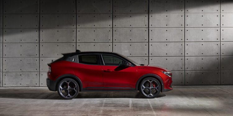 ألفا روميو جونيور الجديدة .. الطابع الرياضي يصبح مدمجاً