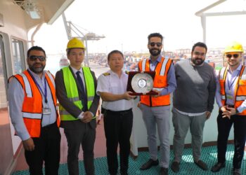 5 خطوط جديدة تستقبلها موانئ دبي العالمية السخنة