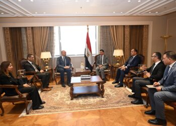 بحث آلية دعم الأبطال الرياضيين بدورة الألعاب الأولمبية والبارالمبية باريس  2024