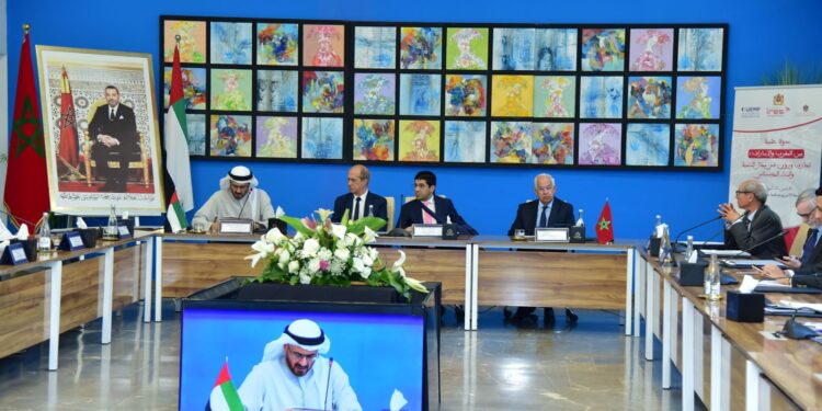 “السويدي” يتحدث عن أوجه التشابه بين”بن زايد” ومحمد السادس في ندوة بالمغرب