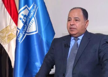 “السيسى” يوجَّه بتوسيع مظلة «التأمين الصحى الشامل» بالمحافظات