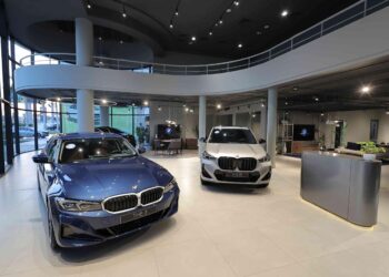 “جلوبال أوتو” تعيد افتتاح صالة عرض BMW وMINI في أبو رواش