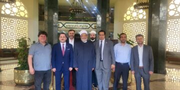 العجواني: لقاء شيخ الأزهر مثمر والإمام الطيب يولي اهتمامًا كبيرًا بدعم الطلاب الأجانب