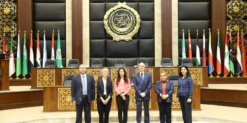 قنصل فرنسا تزور مقر الأكاديمية العربية للعلوم والتكنولوجيا بأبي قير