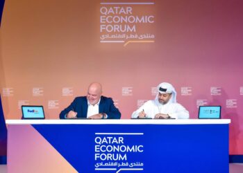 هيئة المناطق الحرة – قطر وفيديكس توقعان مذكرة تفاهم لتأسيس منشأة إقليمية للخدمات اللوجستية