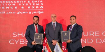 ڤودافون مصر توقع اتفاقية مع جهاز تنظيم الاتصالات لدعم الأمن السيبراني