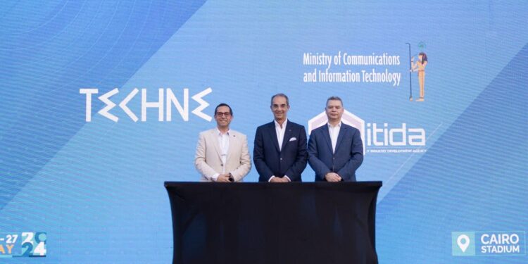 انطلاق فعاليات أول أيام النسخة الثالثة من قمة تكني القاهرة لريادة الأعمال