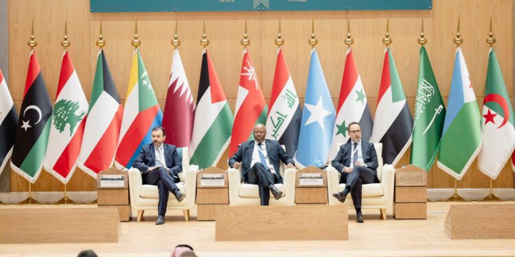 جامعة نايف العربية تفتتح في الرياض فعاليات الندوة العلمية إدارة وتأمين الأحداث الرياضية الكبرى