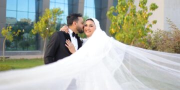 نجوم الغناء والاعلام يشاركون الصحفي هاني صلاح فرحته بزفاف نجله