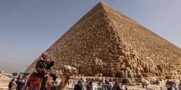 مزاعم واكاذيب إســرائيلية حول بناء أهرامات الجيزة