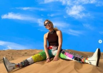 مطالبات بإلغاء حفل المغنية الكندية بلونديش الشهر المقبل بالساحل الشمالي