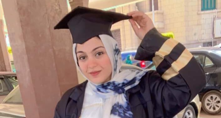 الف مبروك حصول نور صبري شلابي علي درجة الليسانس من كلية الآداب