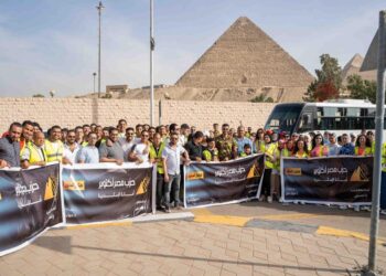 حزب مصر أكتوبر ينظم رحلة شبابية إلى الأهرامات لرفع الوعي السياحي