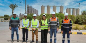 مستشار افريقيا وتركيا في مؤسسة سويسرا العالمية SGE يزور مصنع لافارج مصر بالعين السخنة