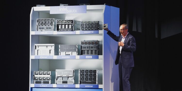 شركة Intel تكشف عن أحدث ابتكاراتها في مجال الذكاء الاصطناعي خلال كمبيوتكس 2024