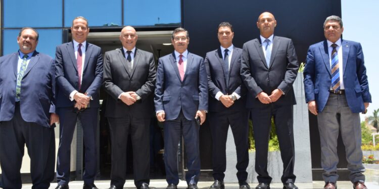 بنك التعمير والإسكان يفتتح فرعاً جديداً بمدينة 6 أكتوبر