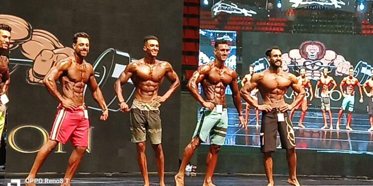 “شادن” تهنىء “سيف” خريج جامعة السادات بفوزه بلقب بطل أبطال أفريقيا في كمال الأجسام