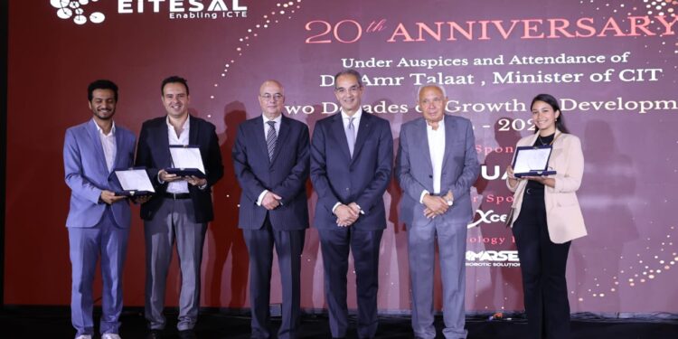 “اتصال” تحتفل بمرور 20 عاما على تأسيسها