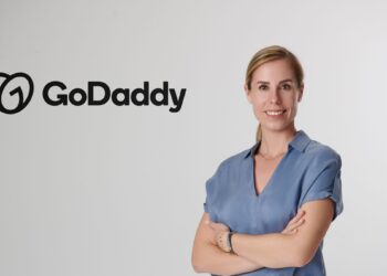 GoDaddy تطلق أداة البحث عن النطاق باستخدام الذكاء الاصطناعي لتسهيل عمل رواد الأعمال