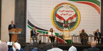 وزير الخارجية: دعم جهود خروج السودان الشقيق من أزمته الراهنة