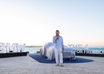 اطلاق النسخة الكهربائية Gran Coupe BMW i4 و الرياضية M440i Coupe