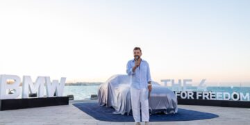 اطلاق النسخة الكهربائية Gran Coupe BMW i4 و الرياضية M440i Coupe