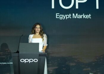 استمتع بتجارب الذكاء الاصطناعي مع OPPO Reno12 F 5G