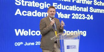 “الثقافي البريطاني” يبحث تمكين قادة المستقبل في مجال الذكاء الاصطناعي