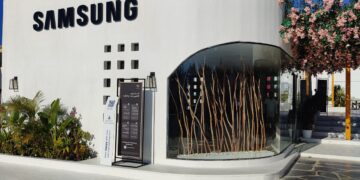 سامسونج تتعاون مع ماونتن فيو لتعزيز تجربة العائلات في مشروع رأس الحكمة خلال الصيف