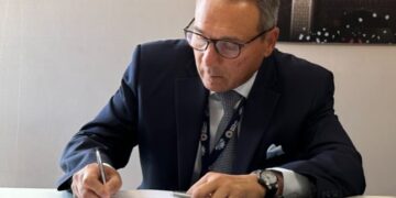 الاتربي : البنوك تعمل بشكل طبيعي ولم تتأثر بالعطل التقنى العالمى