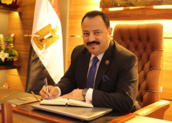 برلماني: منع غلق أي مصنع إلّا بقرار من الوزير يشجع المستثمرين