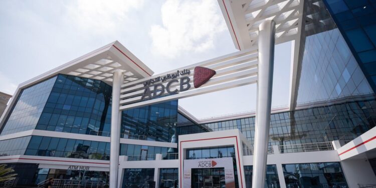 “أبوظبي التجاري” يتعاون مع PaySupp لدعم موردي سلاسل الإمداد للشركات