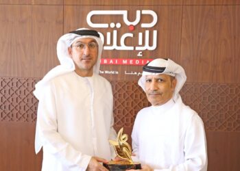 “دبي للإعلام” تستضيف وفد مركز “إرادة” للعلاج والتأهيل