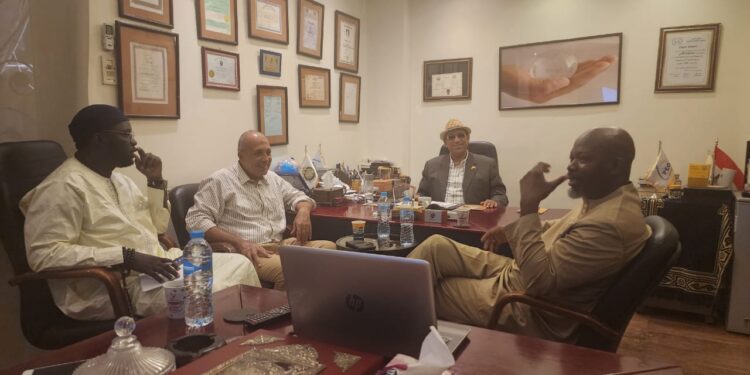 الدولي لرجال الأعمال يلتقي وفد سنغالي لتعزيز التعاون