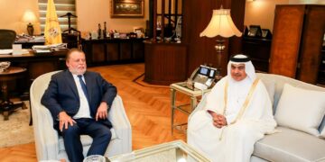 محافظ البنك المركزي المصري يبحث التعاون المشترك مع وزير المالية القطري