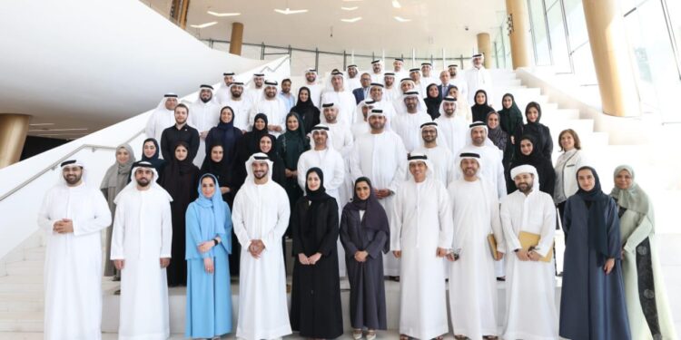 الملا: الرؤية الجديدة لدبي للإعلام أساسها كادر وطني شاب