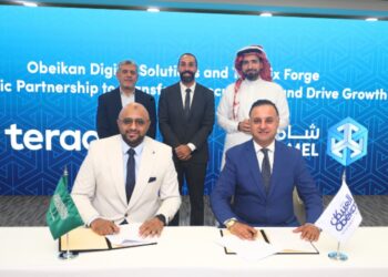العبيكان وتيرادكس يوقعان شراكة تهدف إلى تحسين عمليات الشراء ودفع عجلة النمو