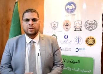 خبير يحذر من التداعيات السلبية للتكنولوجيا على الإنسان والبيئة