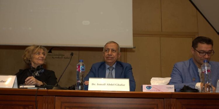 عبدالغفار : معالجة تغير المناخ وأهداف الإستدامة .. أمر ضروري