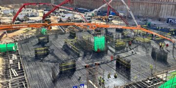 صب أساسات قمم إفريقيا في قلب العاصمة الإدارية