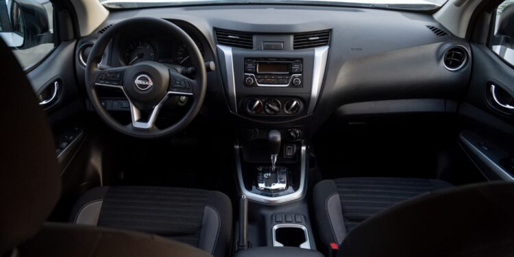 نيسان تقدم Navara الجديدة في السوق المصرية