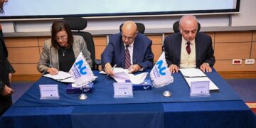 تعاون بين “عطاء” وجامعة النيل و”بصيرة” لتأهيل متخصصين في الإعاقة البصرية