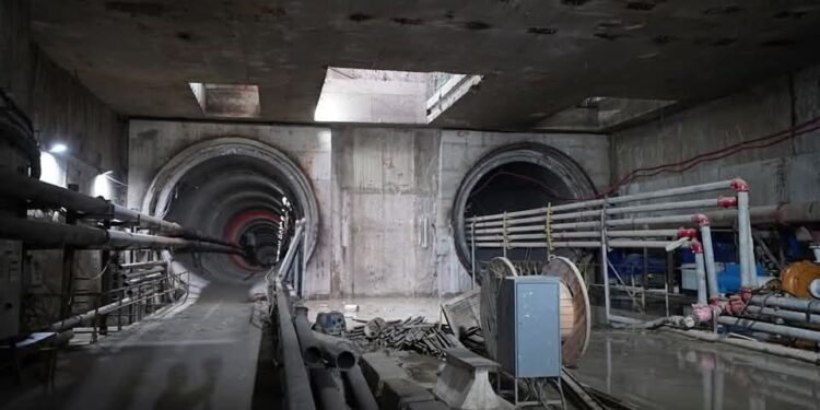 تعرف علي اختلاف تصميم  مترو الهرم عن جميع الخطوط بالقاهرة