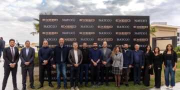 تسليم سيارات إكسيد بطريقة جديدة تغير مفهوم معاملة العملاء