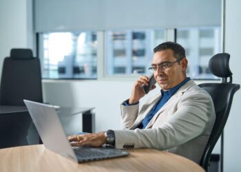 «إي آند مصر» تطلق خدمة مكالمات الـ «واي فاي»