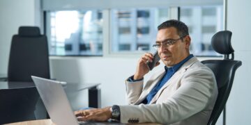 «إي آند مصر» تطلق خدمة مكالمات الـ «واي فاي»