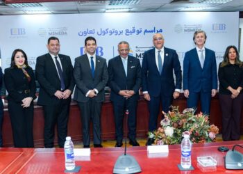 بروتوكول تعاون بين CIB وجهاز تنمية المشروعات لدعم الشركات الصغيرة والمتوسطة