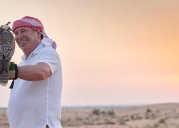 فيلم “هانز زيمر والأصدقاء جوهرة الصحراء” يعرض  في السينما العالمية 19 مارس