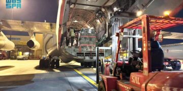 رابع طائرة اغاثة سعودية تغادر إلى مطار دمشق