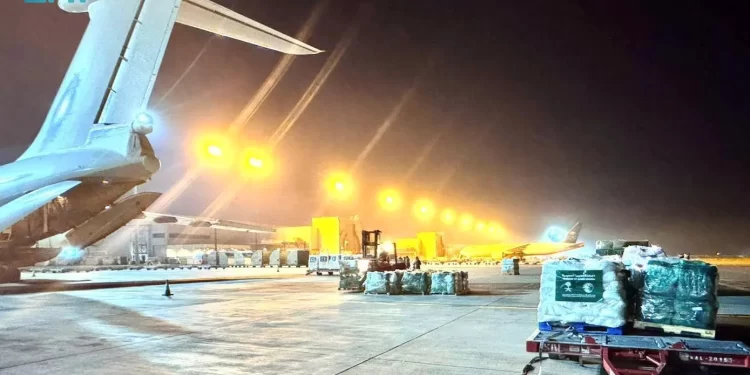 طائرة الإغاثة السعودية الحادية عشرة تغادر لمساعدة الشعب السوري